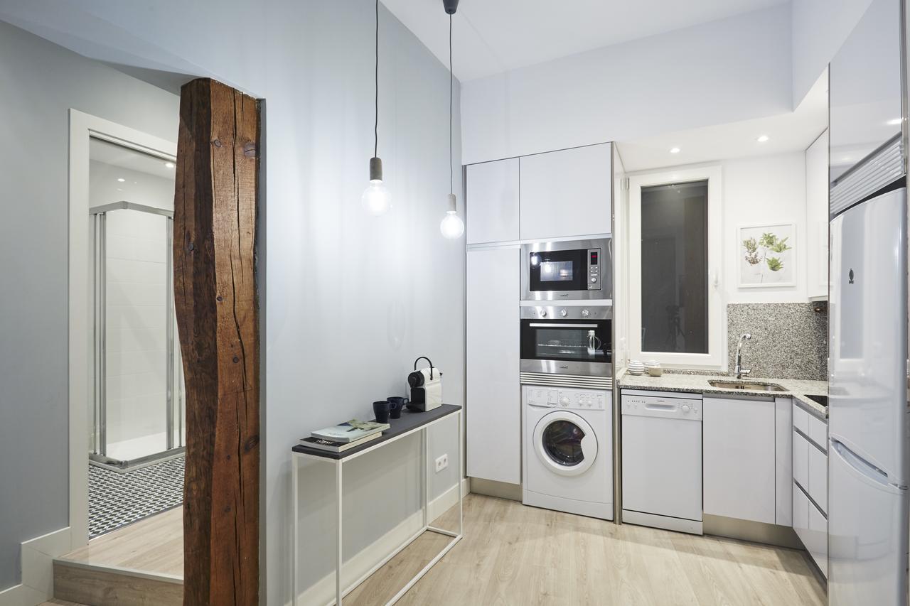 Leeways Apartment In Fucar Madrid Bagian luar foto